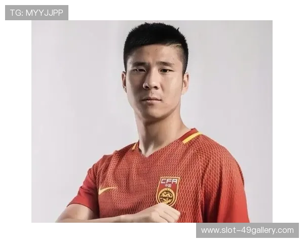 8号足球球星引领赛场风云展现激情与荣耀书写绿茵传奇篇章