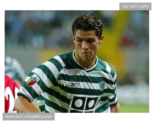 KZ足球球星的崛起与传奇历程：从青涩少年到顶级球场巨星