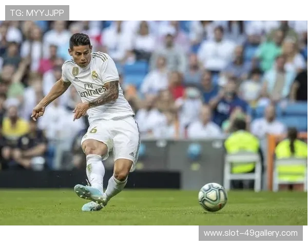 苏联足球历史上最具影响力的十位球星排名及其成就解析